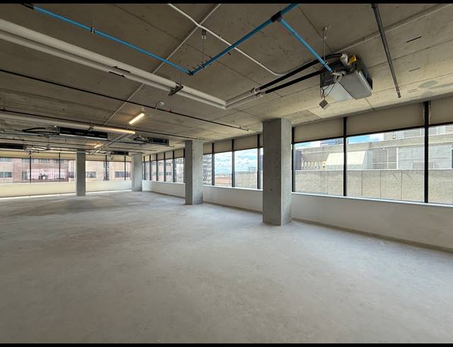 704M² OFFICE FOR SALE IN CAPE TOWN CITY CENTRE